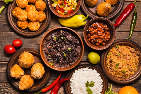 Comida do restaurante tradicional brasileiro