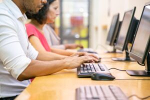 Melhores academias de informática do Brasil 