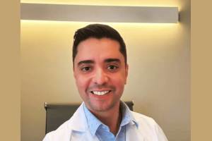 Dr. David Claro