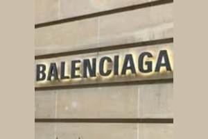 lojas de roupas femininas de grife - Balenciaga
